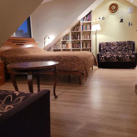 Nakvyne Pas Roma Leilighet Nida Eksteriør bilde